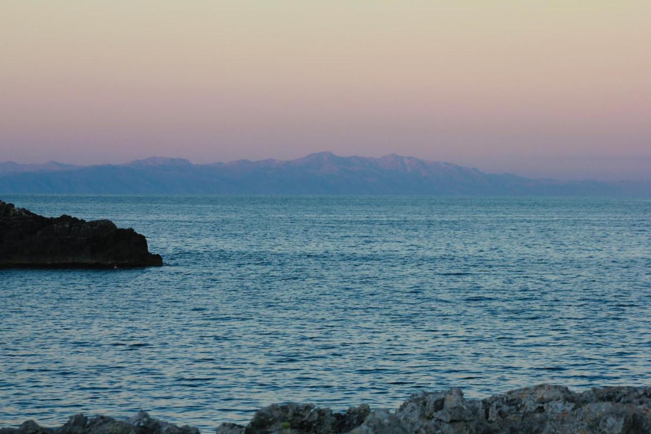 La Dimora Di Ulisse Santa Cesarea Terme Exterior foto
