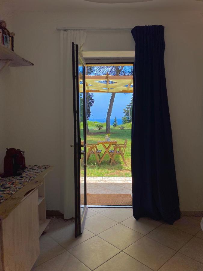 La Dimora Di Ulisse Santa Cesarea Terme Exterior foto