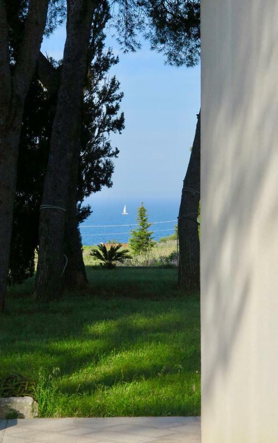 La Dimora Di Ulisse Santa Cesarea Terme Exterior foto